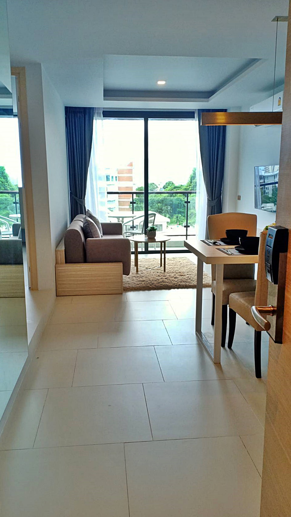 Utopia Karon 10